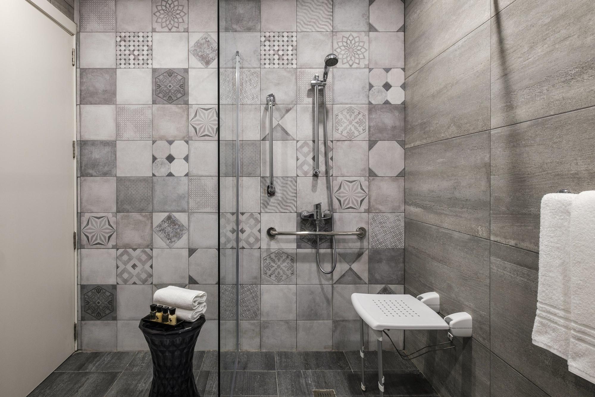 Adelphi Boutique Hotel 拉巴特 外观 照片
