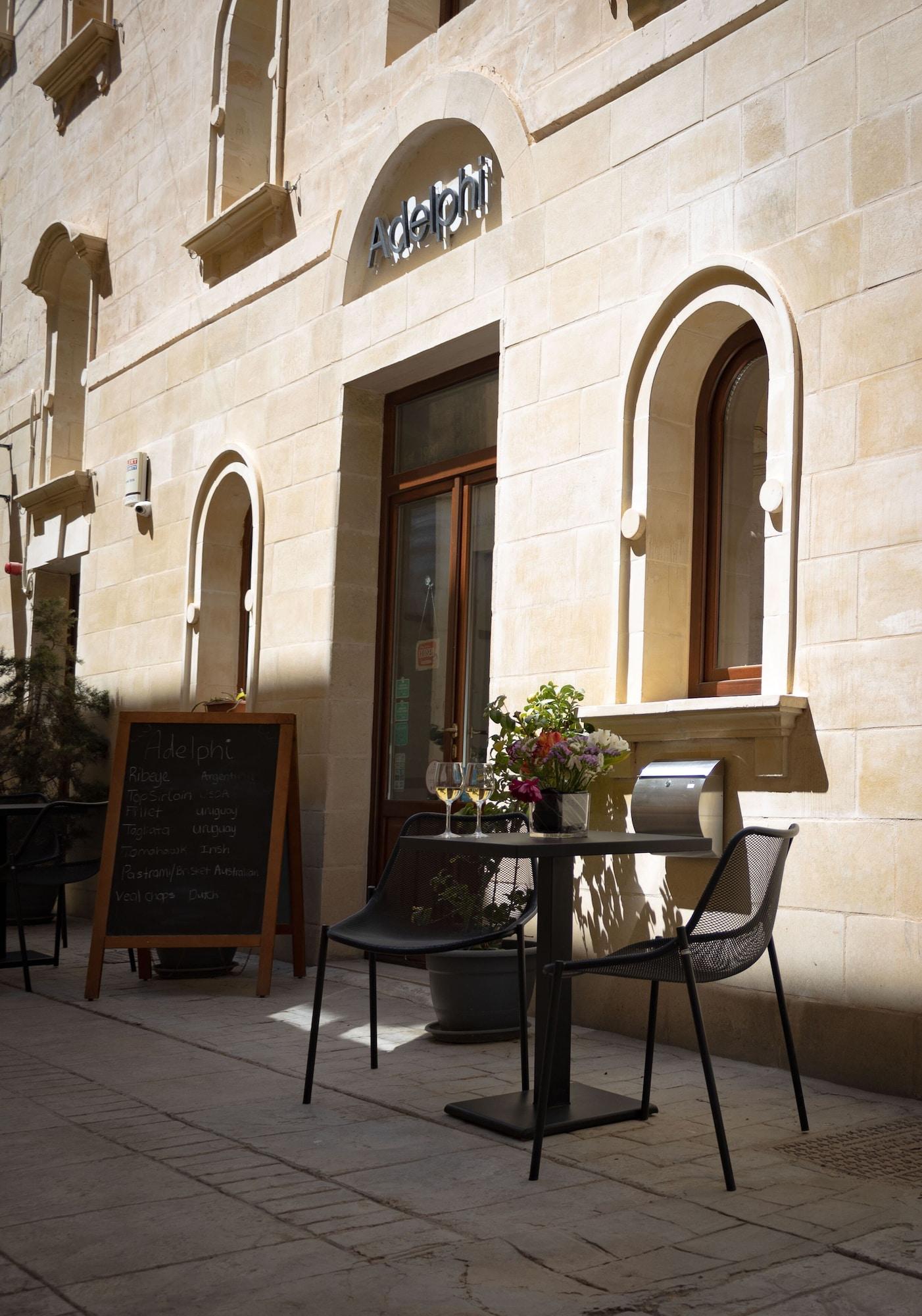 Adelphi Boutique Hotel 拉巴特 外观 照片