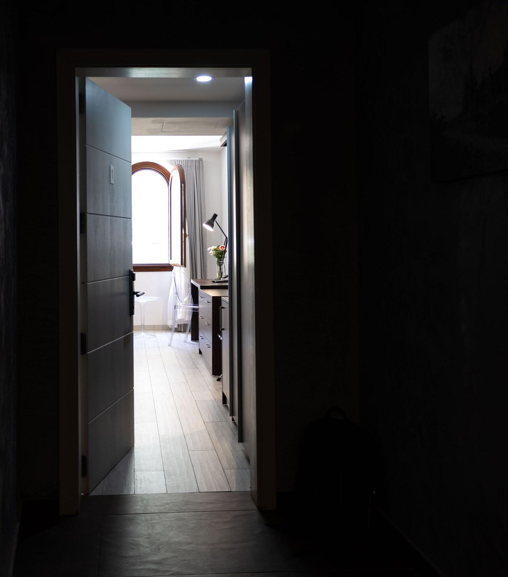 Adelphi Boutique Hotel 拉巴特 外观 照片