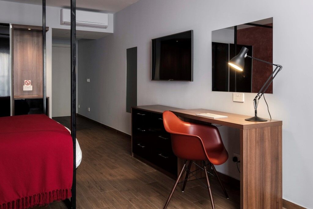 Adelphi Boutique Hotel 拉巴特 外观 照片